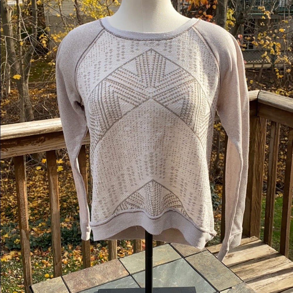 Rewind Aztec Pattern Cream Sweatshirt Large